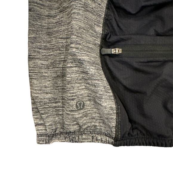 Lululemon tank top - Picture 3 of 4